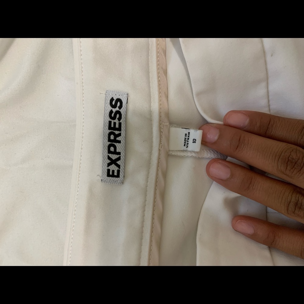 Express high waisted White shorts